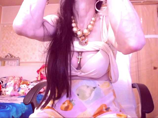SpecialCerise live cam on BongaCams