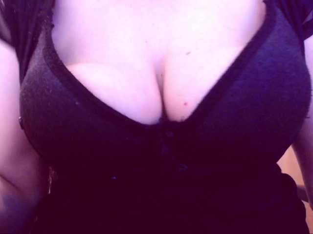 SpecialCerise live cam on BongaCams