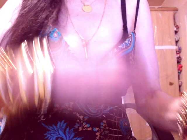 SpecialCerise live cam on BongaCams