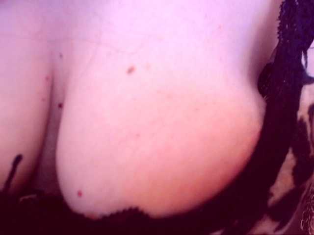 SpecialCerise live cam preview