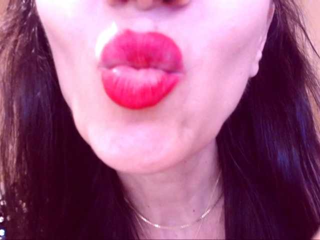 SpecialCerise, en vivo ahora en BongaCams