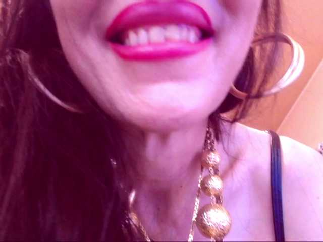 SpecialCerise live cam on BongaCams
