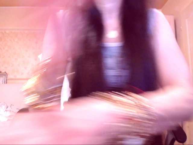 SpecialCerise live cam on BongaCams