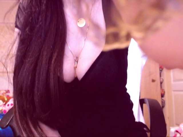 SpecialCerise live webcam show
