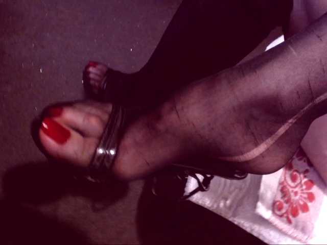 SpecialCerise live cam on BongaCams