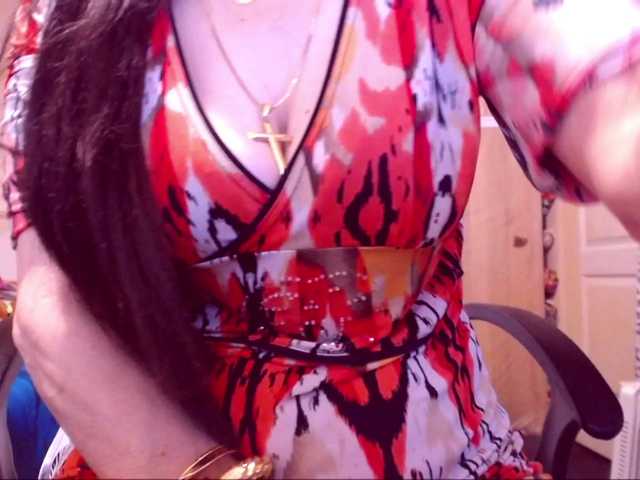 SpecialCerise live cam on BongaCams