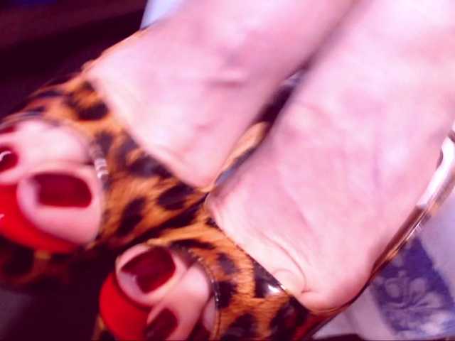SpecialCerise live cam on BongaCams