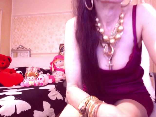 SpecialCerise live cam on BongaCams