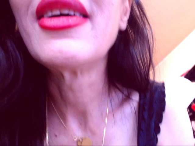 SpecialCerise live cam on BongaCams