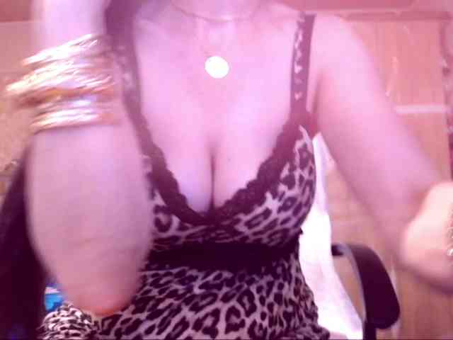 SpecialCerise webcam