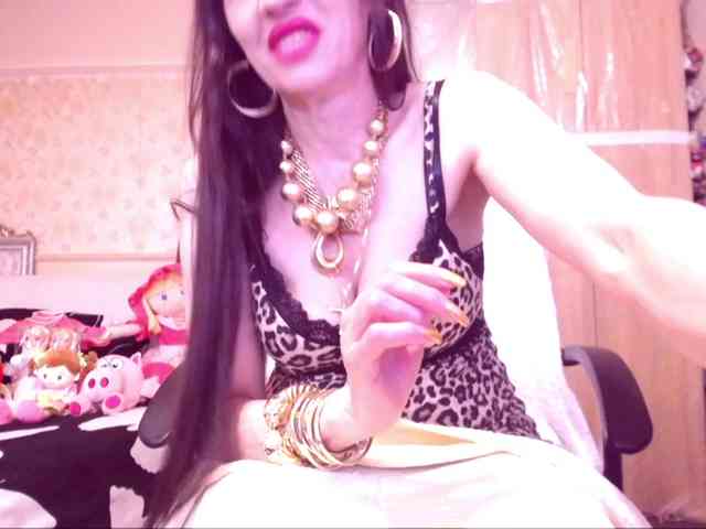 SpecialCerise webcam