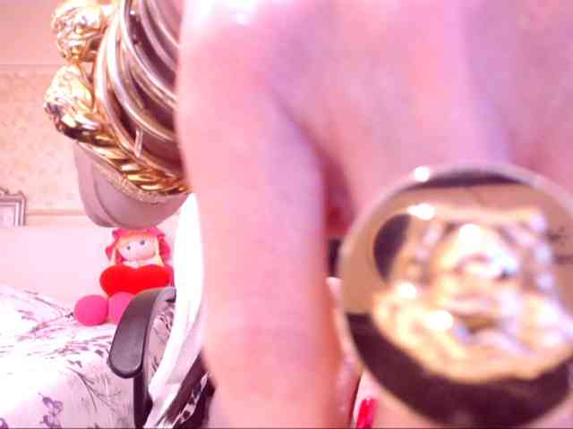 Modella: SpecialCerise