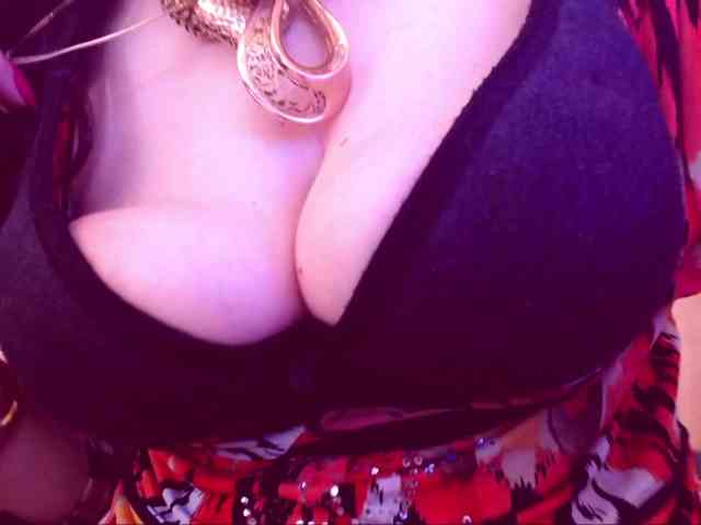 SpecialCerise webcam