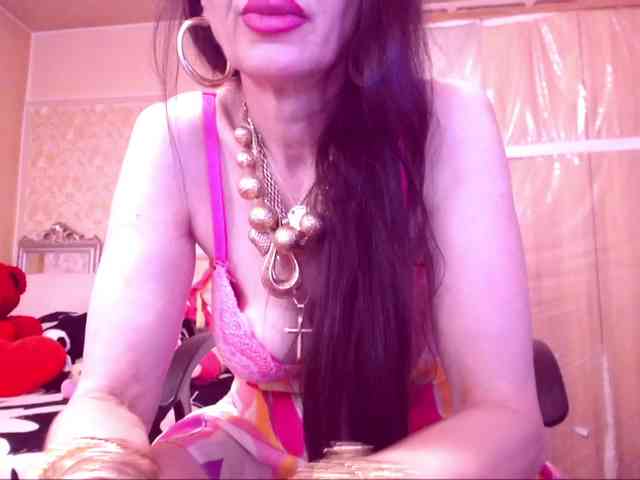 SpecialCerise webcam