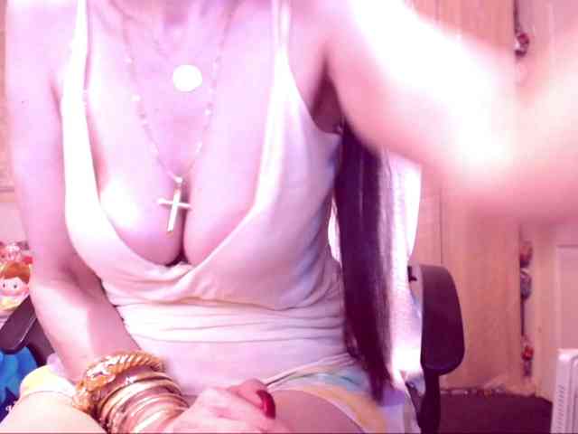 SpecialCerise webcam