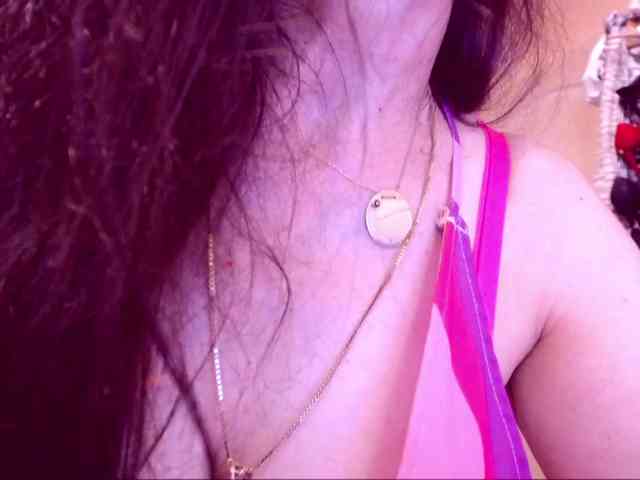 SpecialCerise webcam