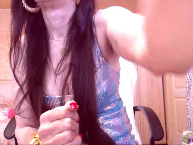 Modella: SpecialCerise