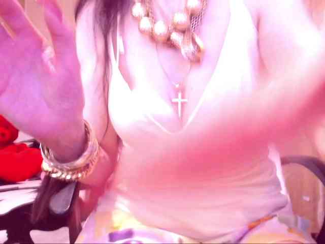 SpecialCerise webcam