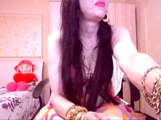Modella: SpecialCerise