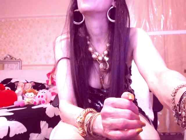 SpecialCerise webcam