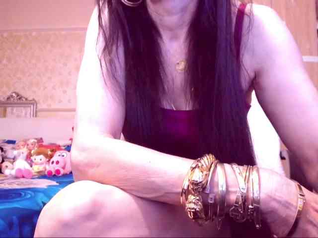 SpecialCerise Live Webcam on BongaCams