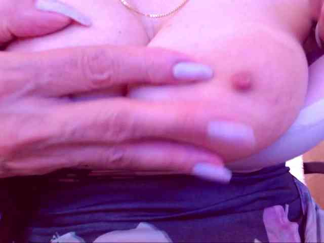 SpecialCerise webcam