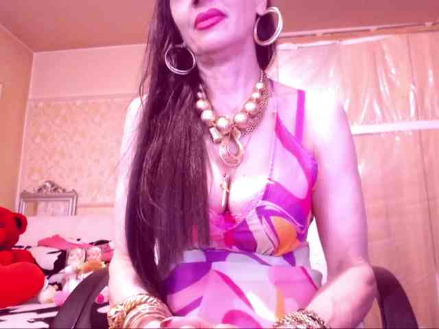 SpecialCerise webcam