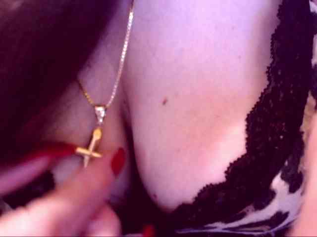 SpecialCerise webcam