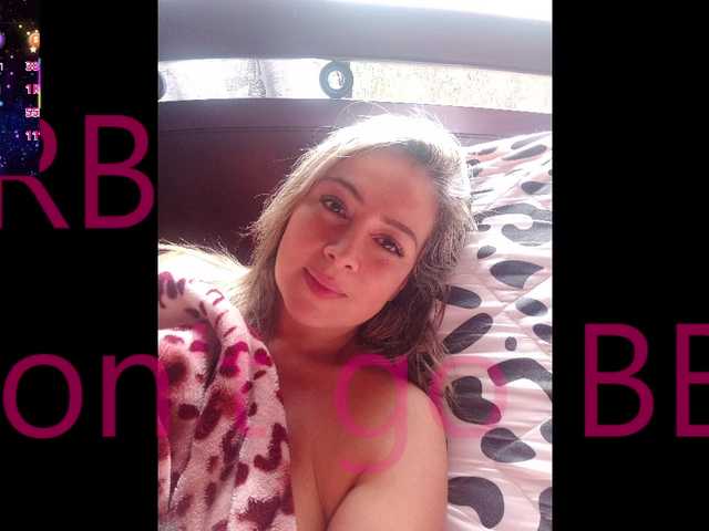 EmmaHenderson's BongaCams show and profile