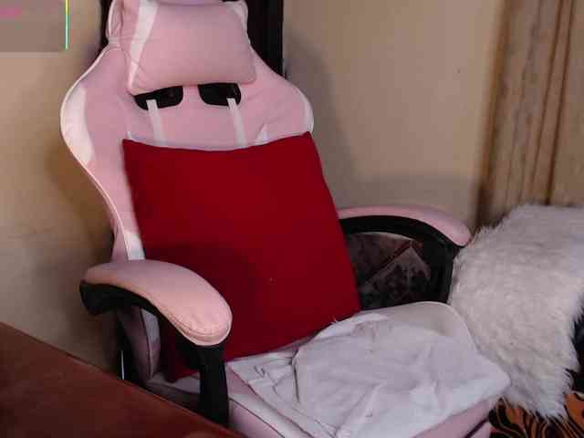 EmmaHenderson webcam