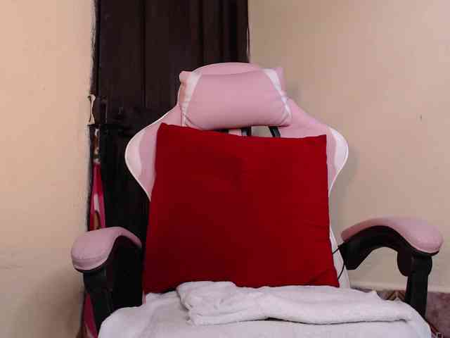 EmmaHenderson webcam