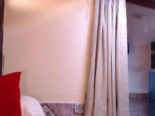 EmmaHenderson webcam