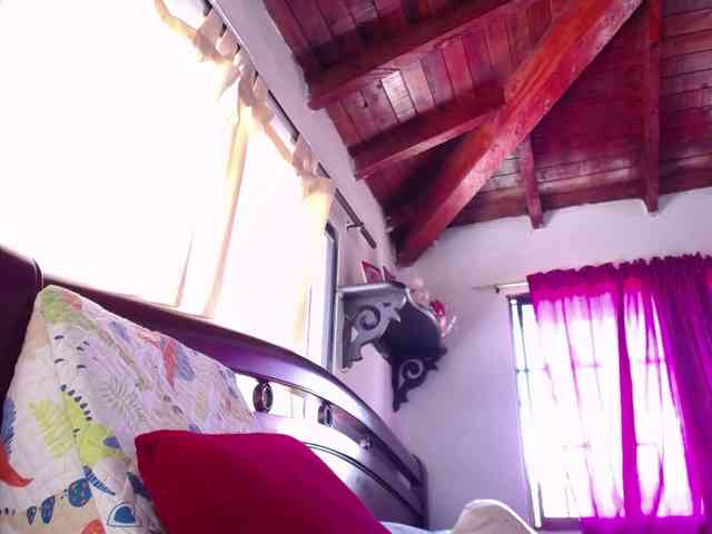EmmaHenderson webcam
