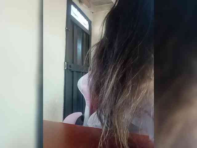 EmmaHenderson webcam