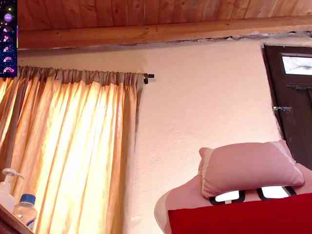 EmmaHenderson webcam