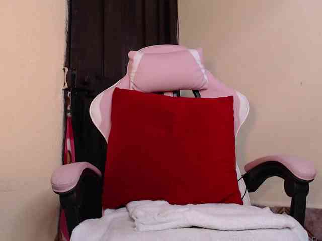 EmmaHenderson webcam