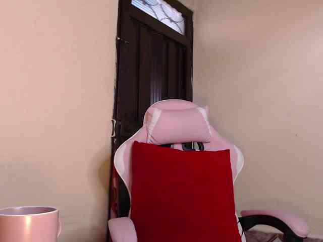 EmmaHenderson webcam