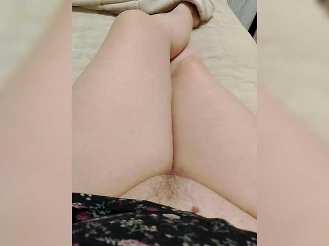 Neznakomka44 live cam on BongaCams