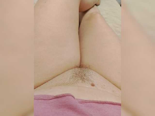 Neznakomka44 live cam on BongaCams