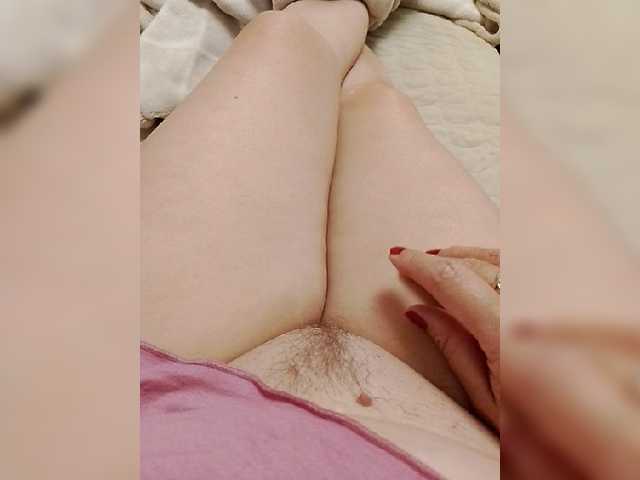 Neznakomka44 live cam on BongaCams
