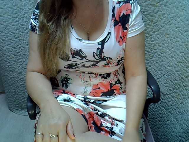 Neznakomka44, live now on BongaCams