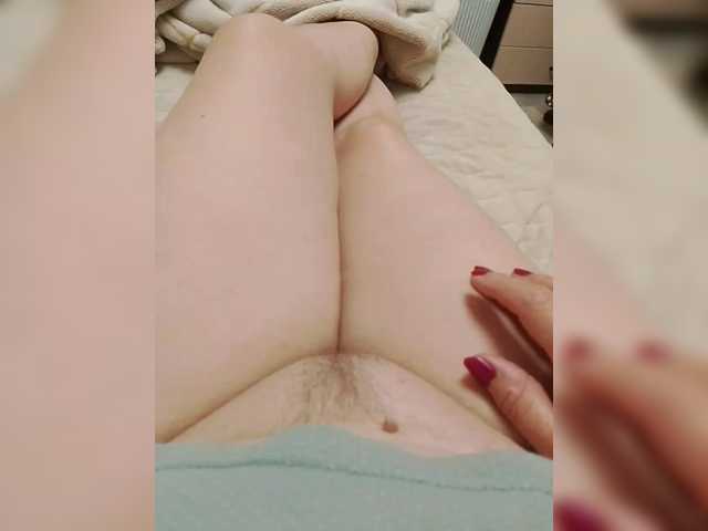 Neznakomka44 live cam on BongaCams