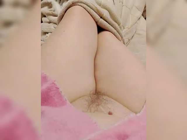 Neznakomka44 live cam on BongaCams