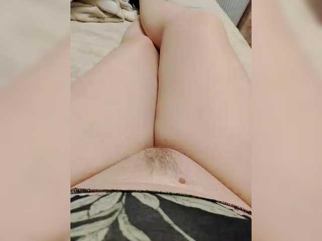Neznakomka44 live cam on BongaCams