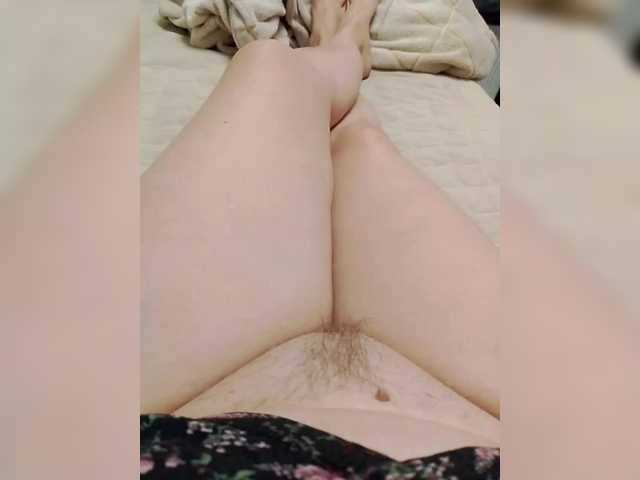 Neznakomka44 live cam on BongaCams