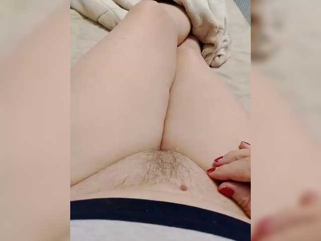Neznakomka44 live cam on BongaCams