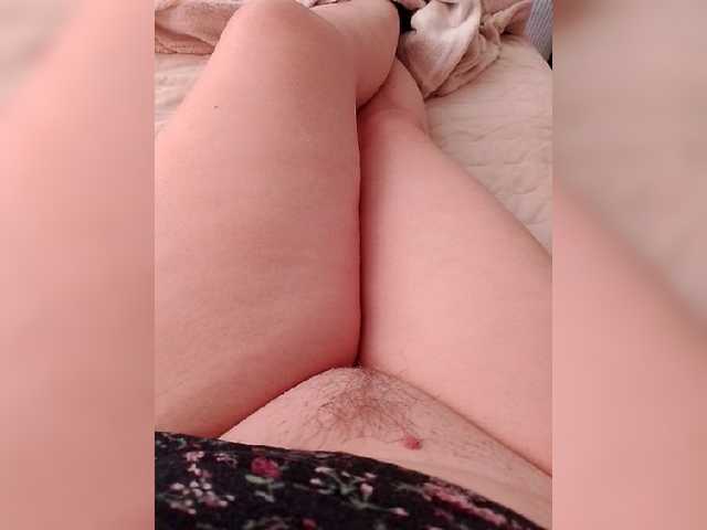 Neznakomka44 live cam on BongaCams