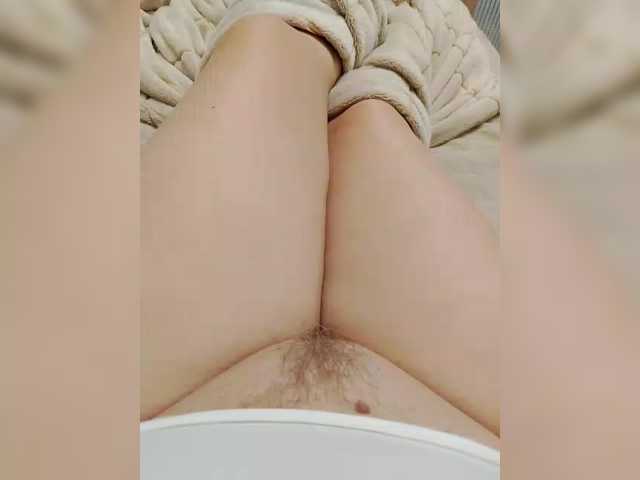 Neznakomka44 live cam on BongaCams
