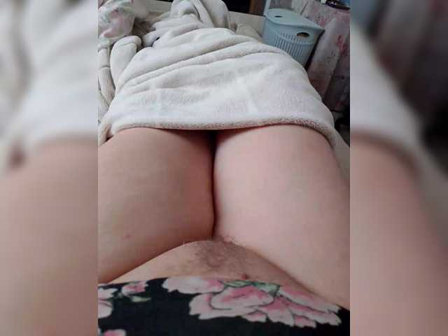 Neznakomka44 live cam on BongaCams