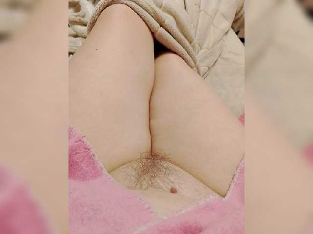 Neznakomka44 live cam on BongaCams